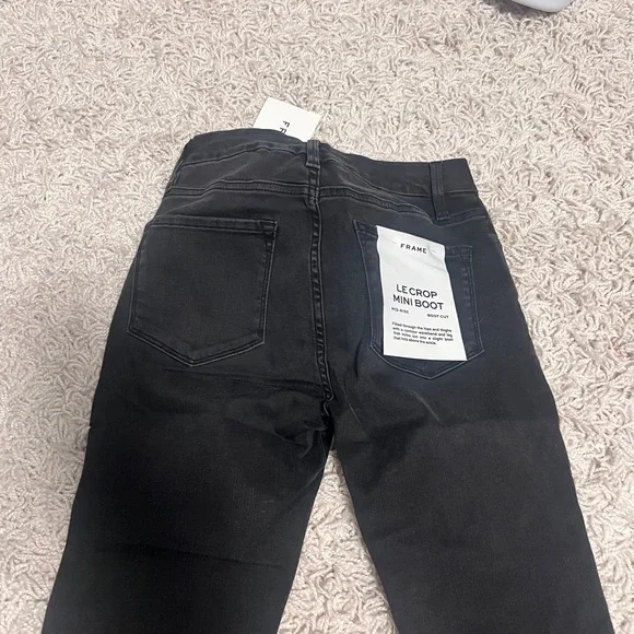 Frame NWT $225 Black Wash Le Crop Mini Boot Kerry sz 27 KRRY jeans - Picture 5 of 9